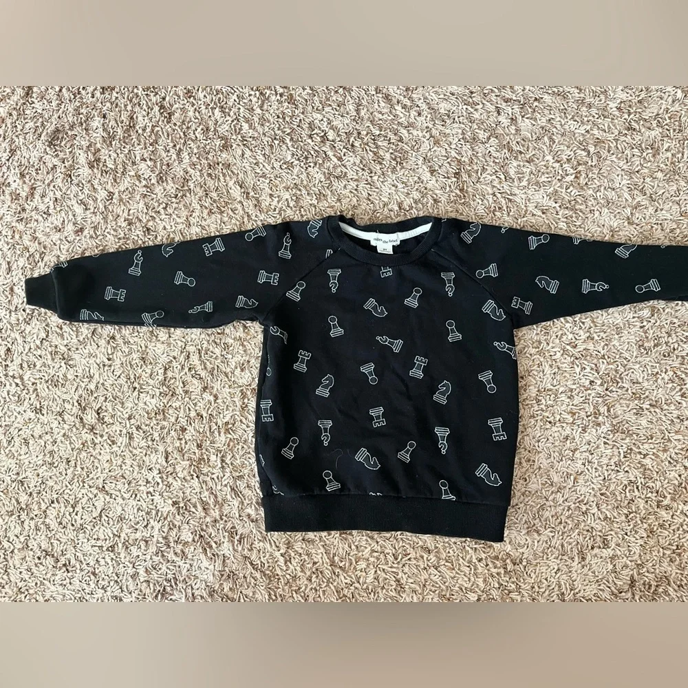 Miles the Label Bundle black sweatshirts chests and shapes